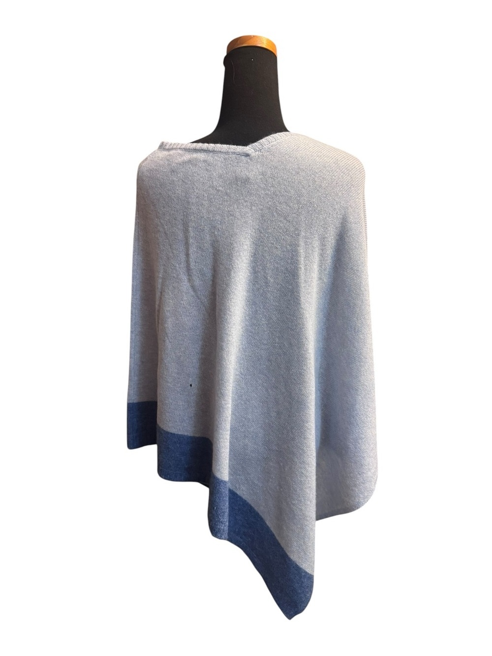 BERYLL 100% Cashmere Colorblock Poncho Wrap Blue Gray Layers Quiet Luxury OS - Picture 5 of 17